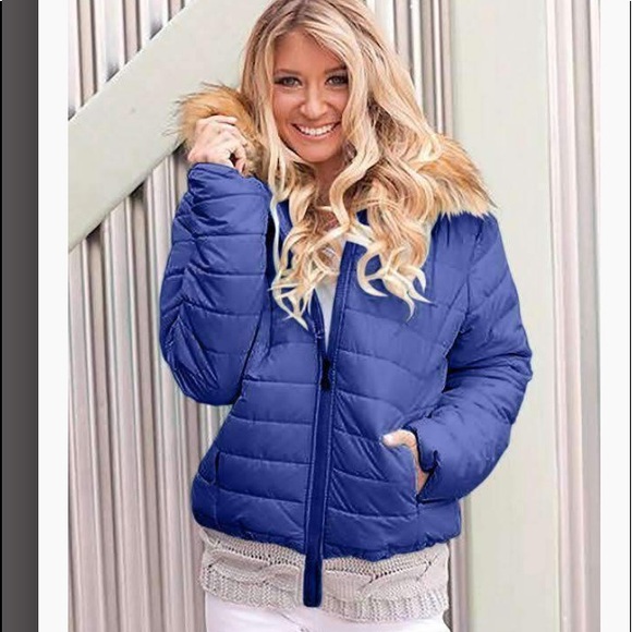 Jackets & Blazers - NWT Royal Blue Puffier Coat Jacket